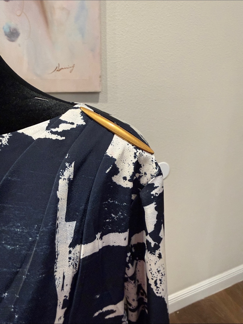 Donna Karan Navy and White Abstract Brushstroke Long-Sleeve Blouse